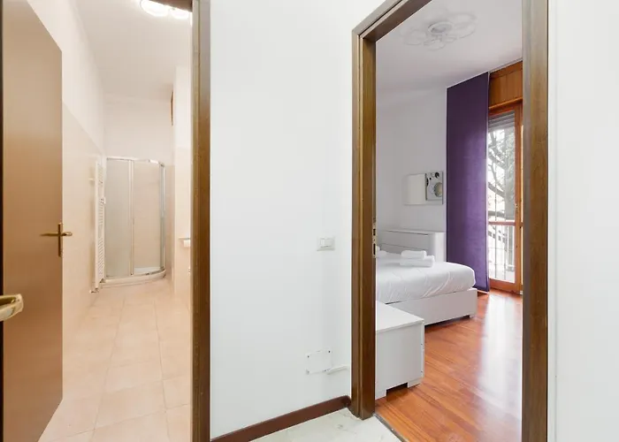 Guesthost - Con Terrazzo A Milano- Greco Pirelli! 米兰