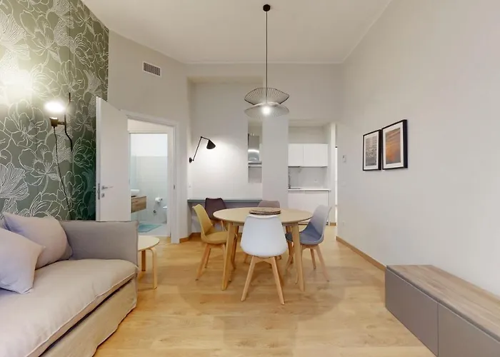 Sahi - Dei Dell'olimpo Porta Romana * Milán