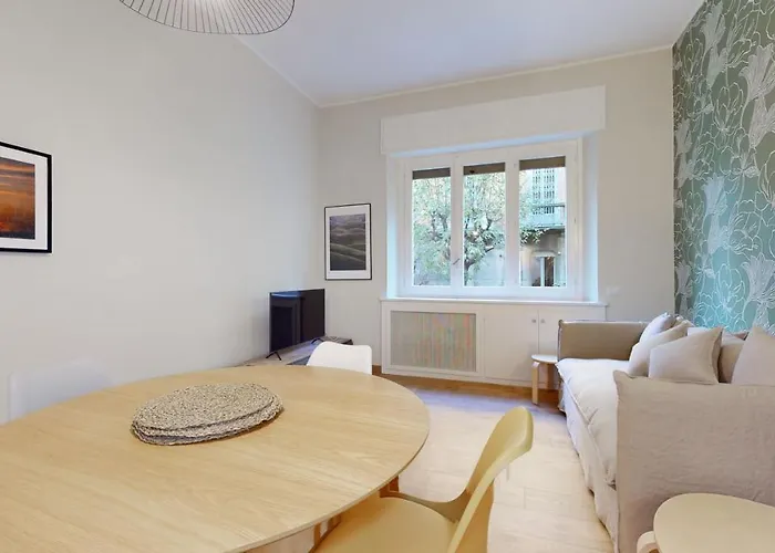 Sahi - Dei Dell'olimpo Porta Romana Milán