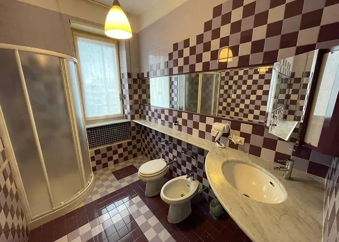 Navigli Hideaway - 5 Minutes From Metro Lägenhet