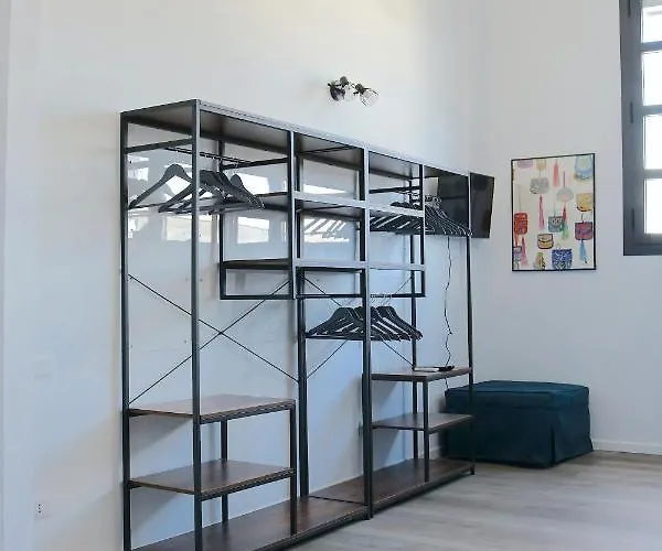 Smart And Comfy - Via Repubblica Di San Marino Апартаменты *