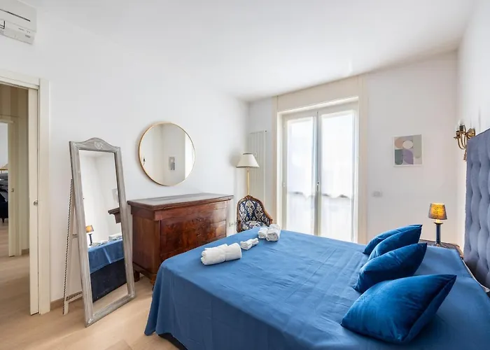 Bocconi Elegante Con Wifi