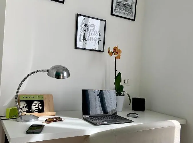 Cozy Tortona Navigli Lägenhet