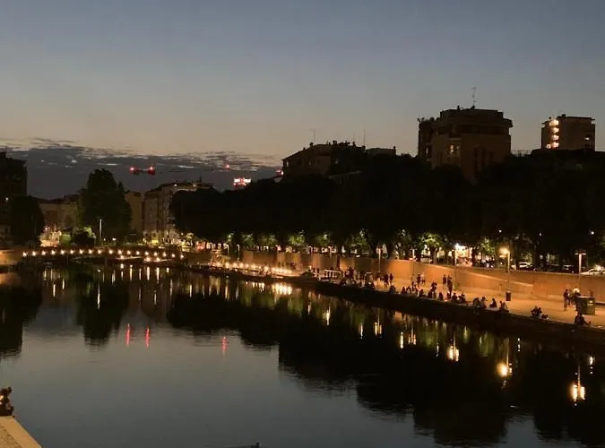 Cozy Tortona Navigli Lägenhet