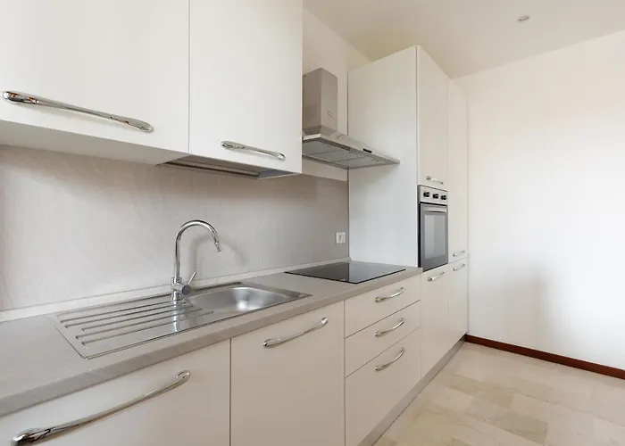 Guesthost - Con Terrazzo A Milano- Greco Pirelli! 公寓