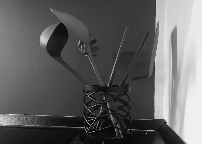 Yr - Studi Appartamento *