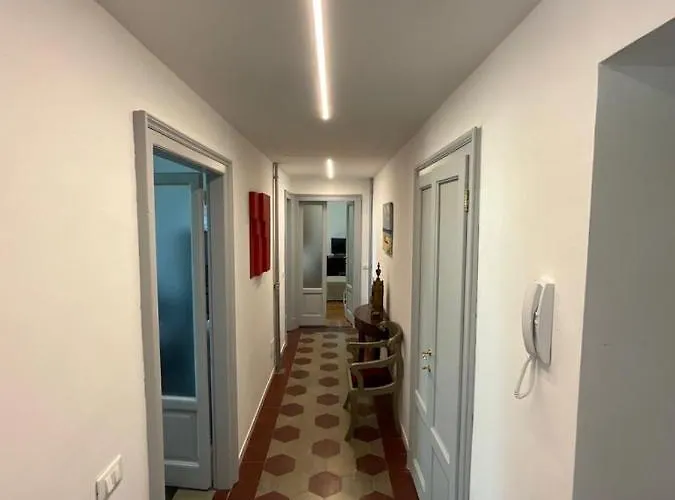 Sansiro 74 House * Milano