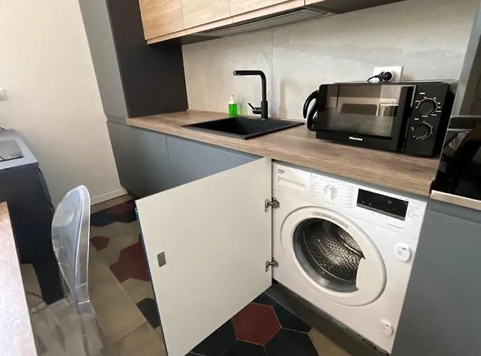 Sansiro 74 House * Milano