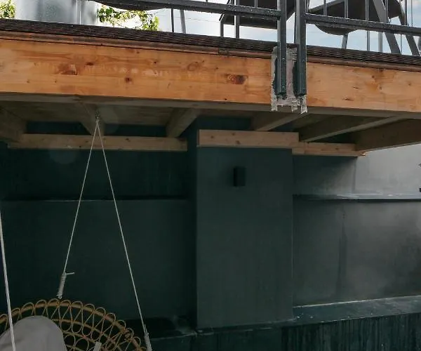 شقة برستيج بوتيك للشقق الفندقية - بياتزا دومو فيو 4*