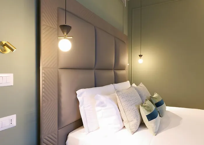 برستيج بوتيك للشقق الفندقية - بياتزا دومو فيو شقة