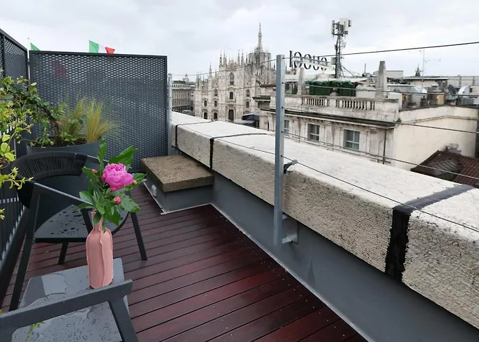 Prestige Boutique - Piazza Duomo View 4*