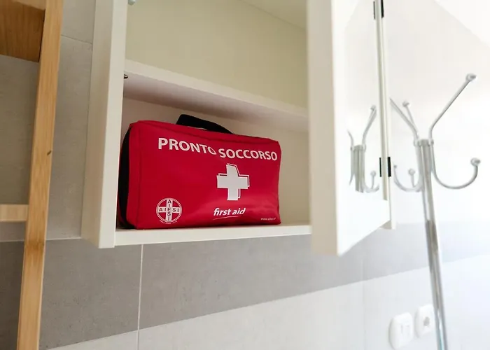 Duomo 15 Min - Cozy Artist's Note * Mediolan