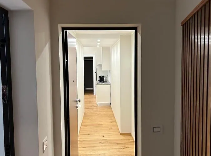 Moscova Luxury Bruno