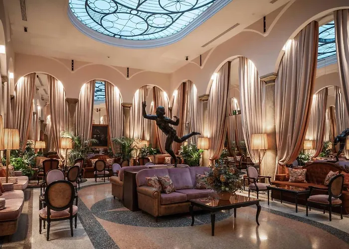 فندق Grand Et De - The Leading Of The World 5*