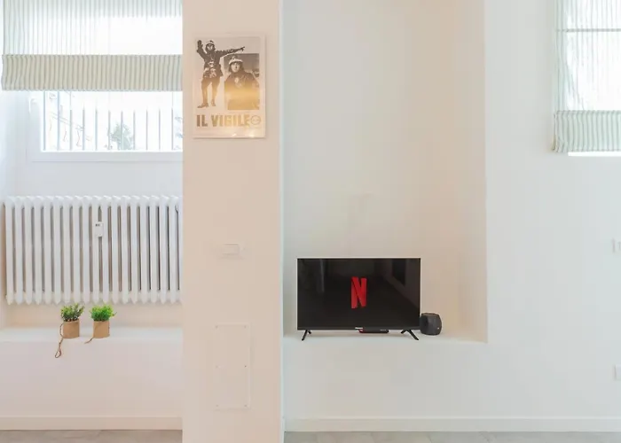 Fondazione Prada - Exclusive Loft Of Cinema ☆☆☆☆☆ アパート ミラノ