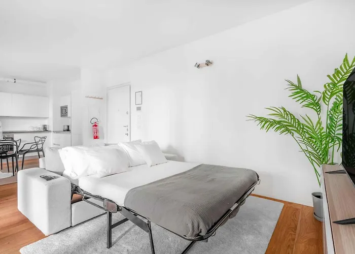 Modern With Terrace & Garage By Ndp Rent Apartment *