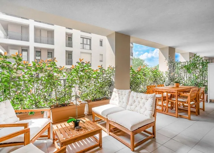 Modern With Terrace & Garage By Ndp Rent * Milan