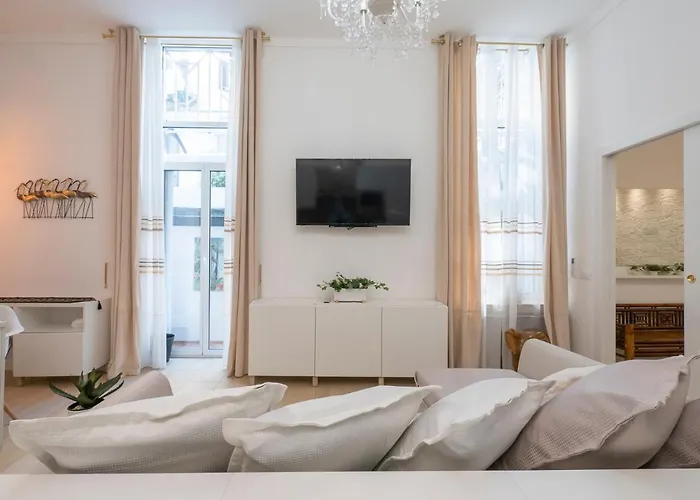 White Loft Near Duomo Orti 14