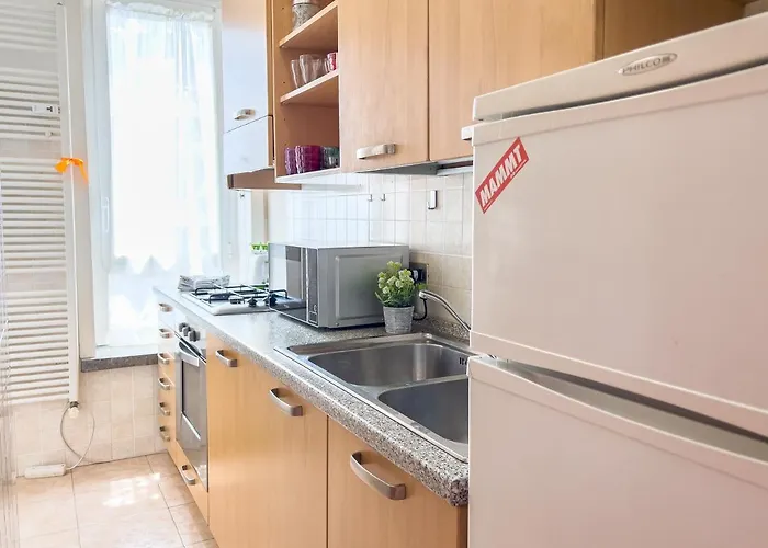 Sunrise 15 Min Duomo Апартаменты *