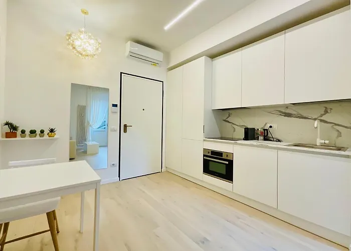 - Charlize - In The Heart Of Appartement Milaan