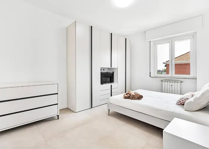 Alessia's Flat - Caroli Apartmán