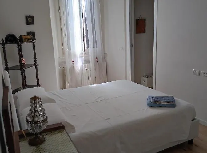 Maria Homes -vitruvio 42 ミラノ