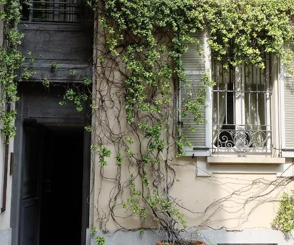 Santa Maria Delle Grazie 公寓