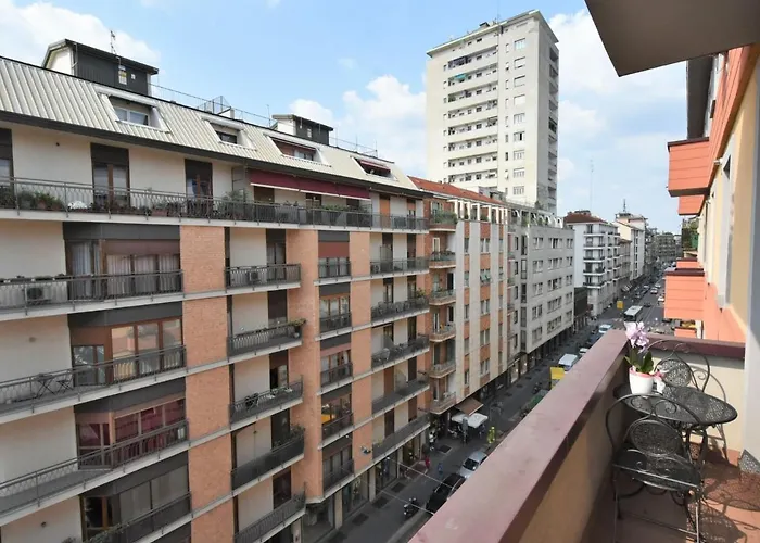 شقة Corso Genova By Interhome ميلان