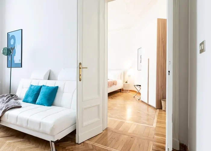 Collection Duomo 2 - Collection Apartamento