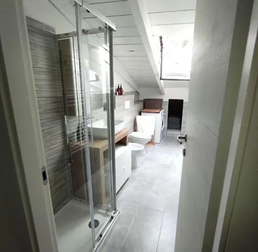 Free Parking Tiny House Wifi Netflix 15 Minuti Dal Duomo Apartament Mediolan