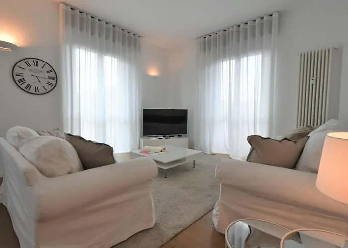 Corso Genova By Interhome شقة *