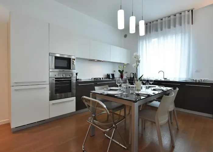 Corso Genova By Interhome شقة *