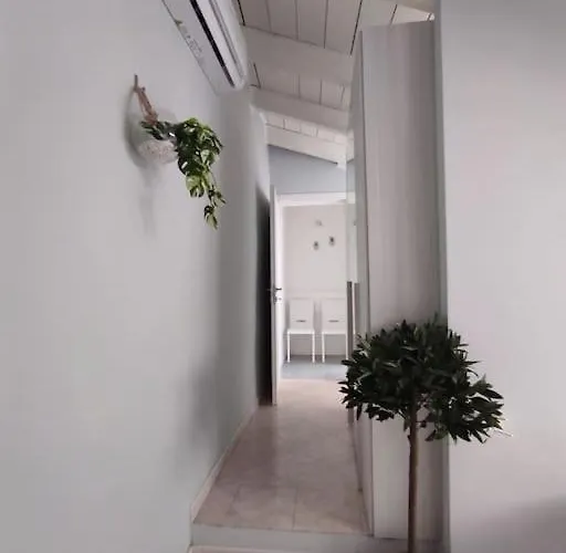 Apartament Free Parking Tiny House Wifi Netflix 15 Minuti Dal Duomo