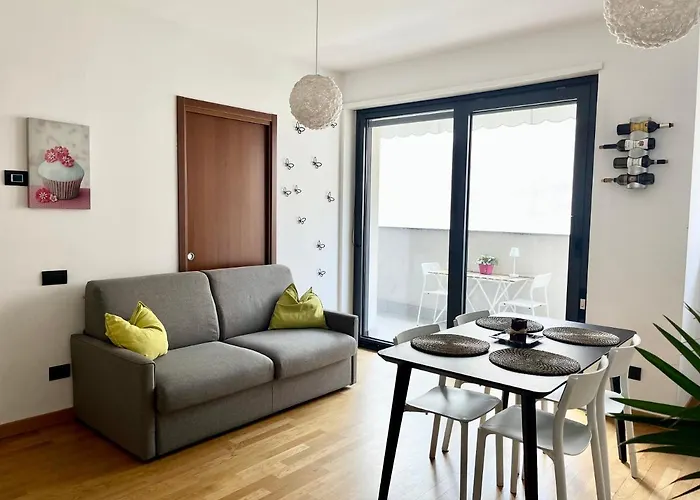 Апартаменты Sulla Metro 3 Gialla Maciachini *