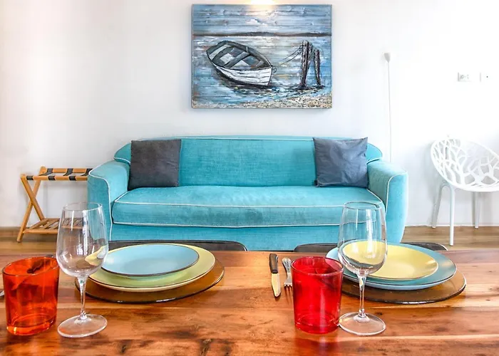 Apartment Luxury Flat By Station / Unique View