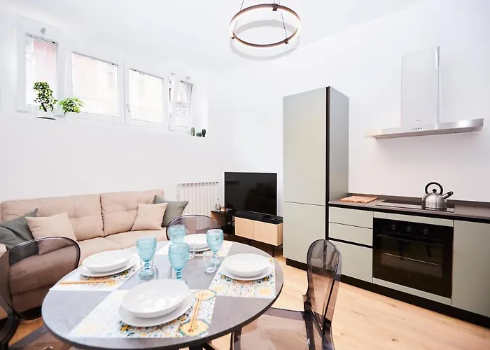 شقة Urban Flats Modern Few Minuts From Duomo *