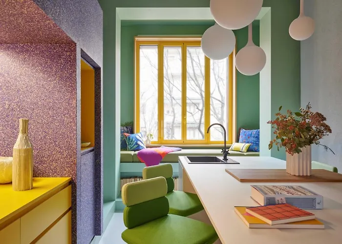 Easylife - - Teodosio 15 - Lambrate *