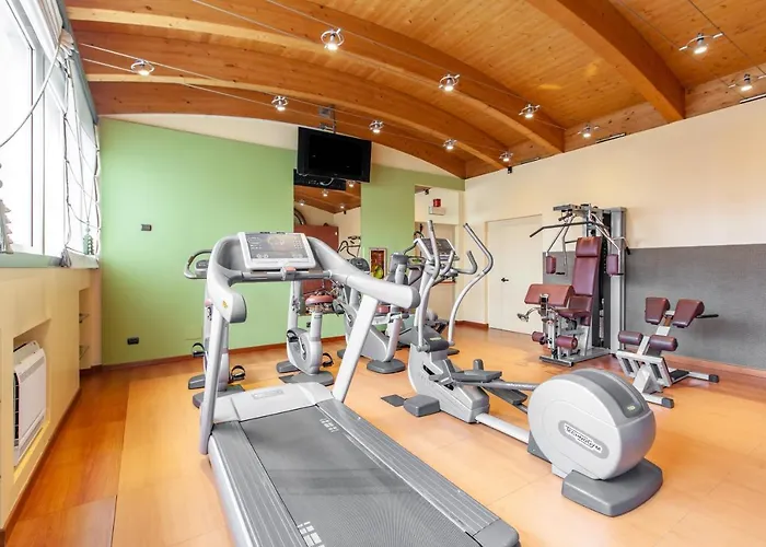 فندق Hotiday Turro 4*