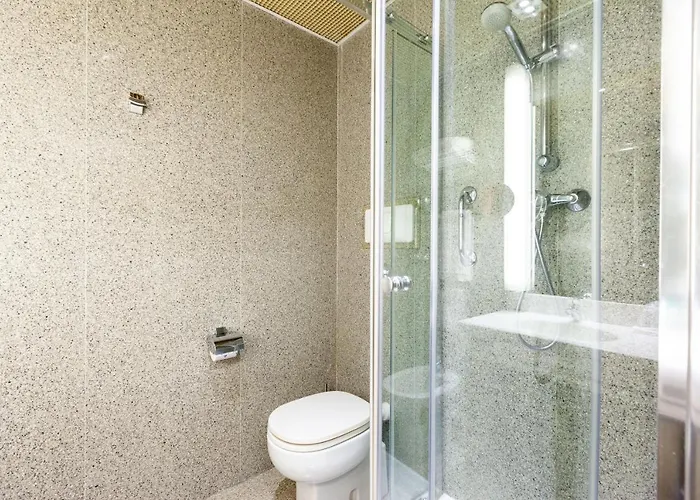 Hotiday Turro 4* ميلان