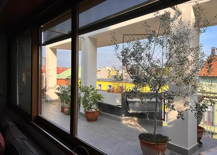 La Terrazza Su Διαμέρισμα *