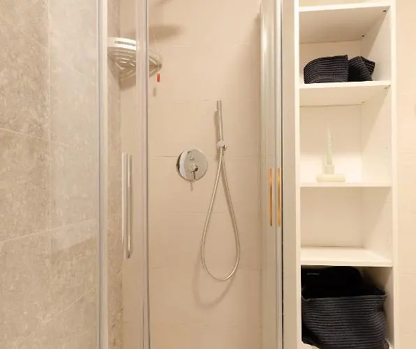 Design - Porta Romana - Duomo דירה מילאנו