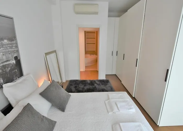 Corso Genova By Interhome Apartmán