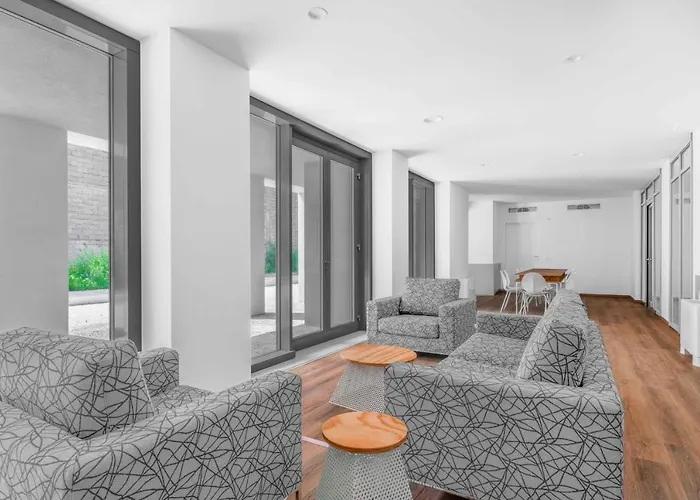 Modern With Terrace & Garage By Ndp Rent Apartment