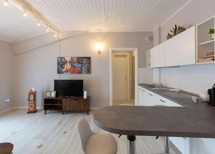 My Charming Ai Navigli-vigevano * Μιλάνο