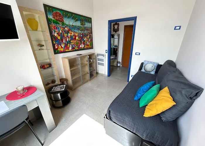 Elegance And Relax At 100mt From Station Mediolan