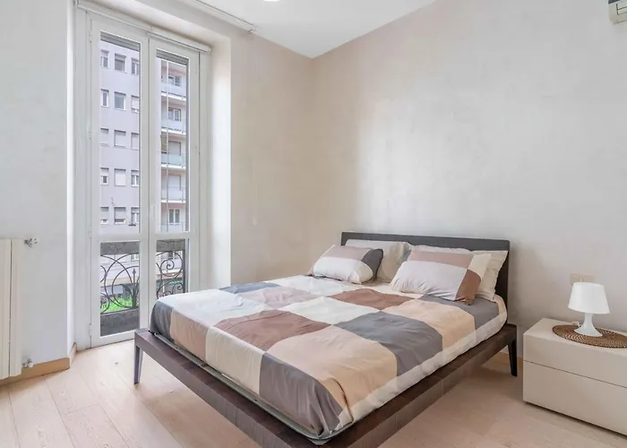 Mo30 Loreto- Duomo- Large Modern - *