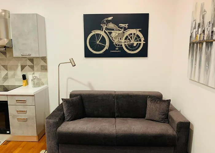 Cosy New In Portello Certosa Milano