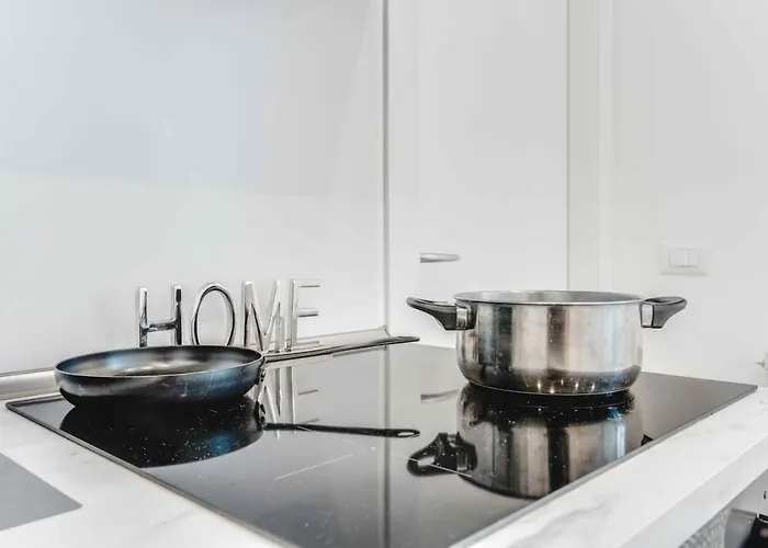 Ven93 -loreto - Duomo- Wifi - Modern - Apartament Mediolan