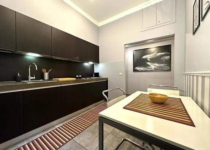 Redi Sette * ميلان