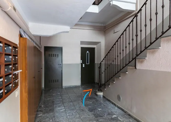 Forcella Fashion District *